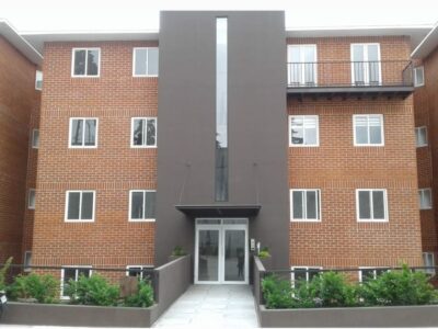 Apartamento en Renta, de 3 Dormitorios en Hexa Cañada 16