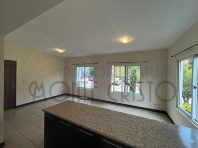 Apartamento en Alquiler, Villas de Entreluces, CAES