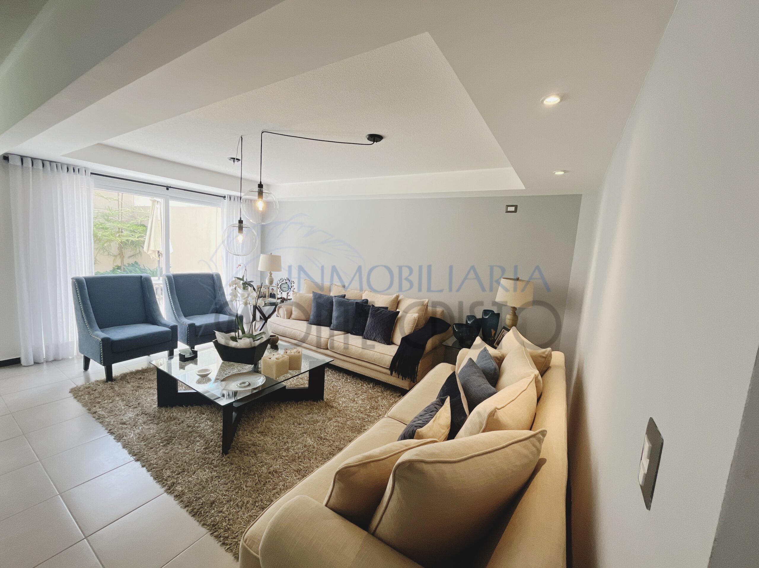 Casa Amueblada en Alquiler en Cumbres de la Arboleda