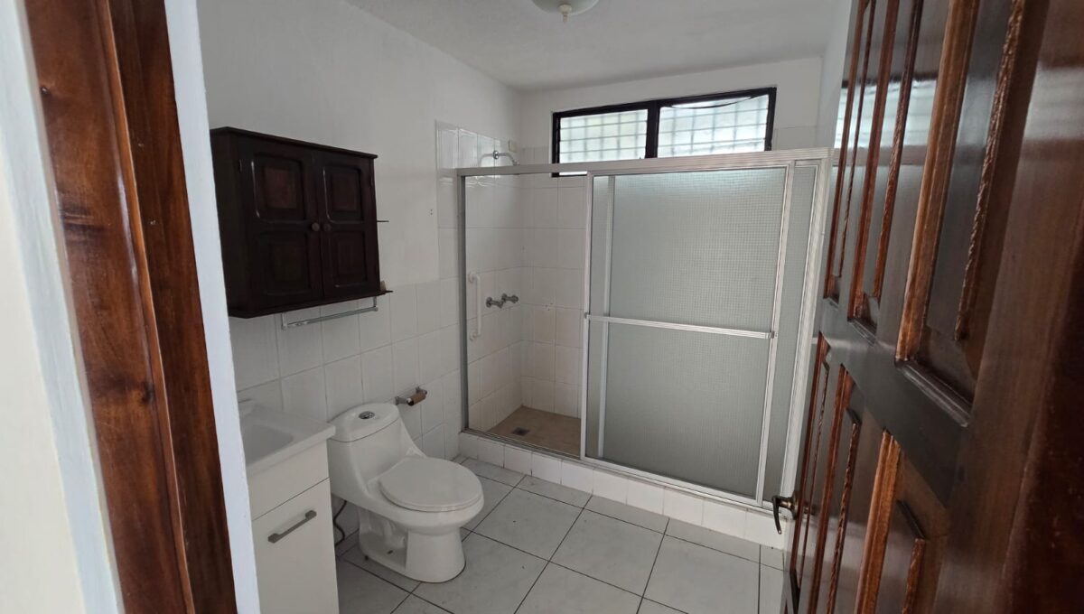 ~tmpAB_PHOTO-2025-11-05-14-43-16