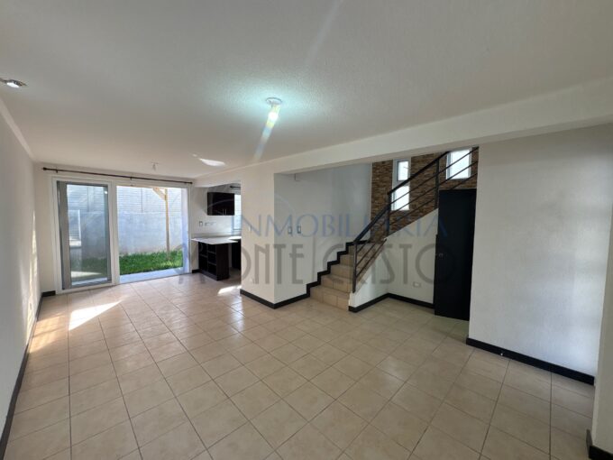 Casa en Venta para Entrega Inmediata en ADV II